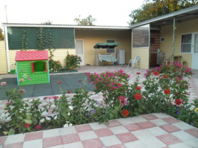 Guest house on Kalinina 247